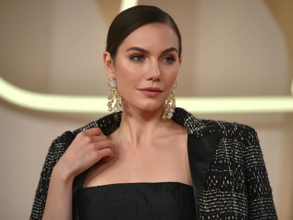 modne kolczyki wieczorowe